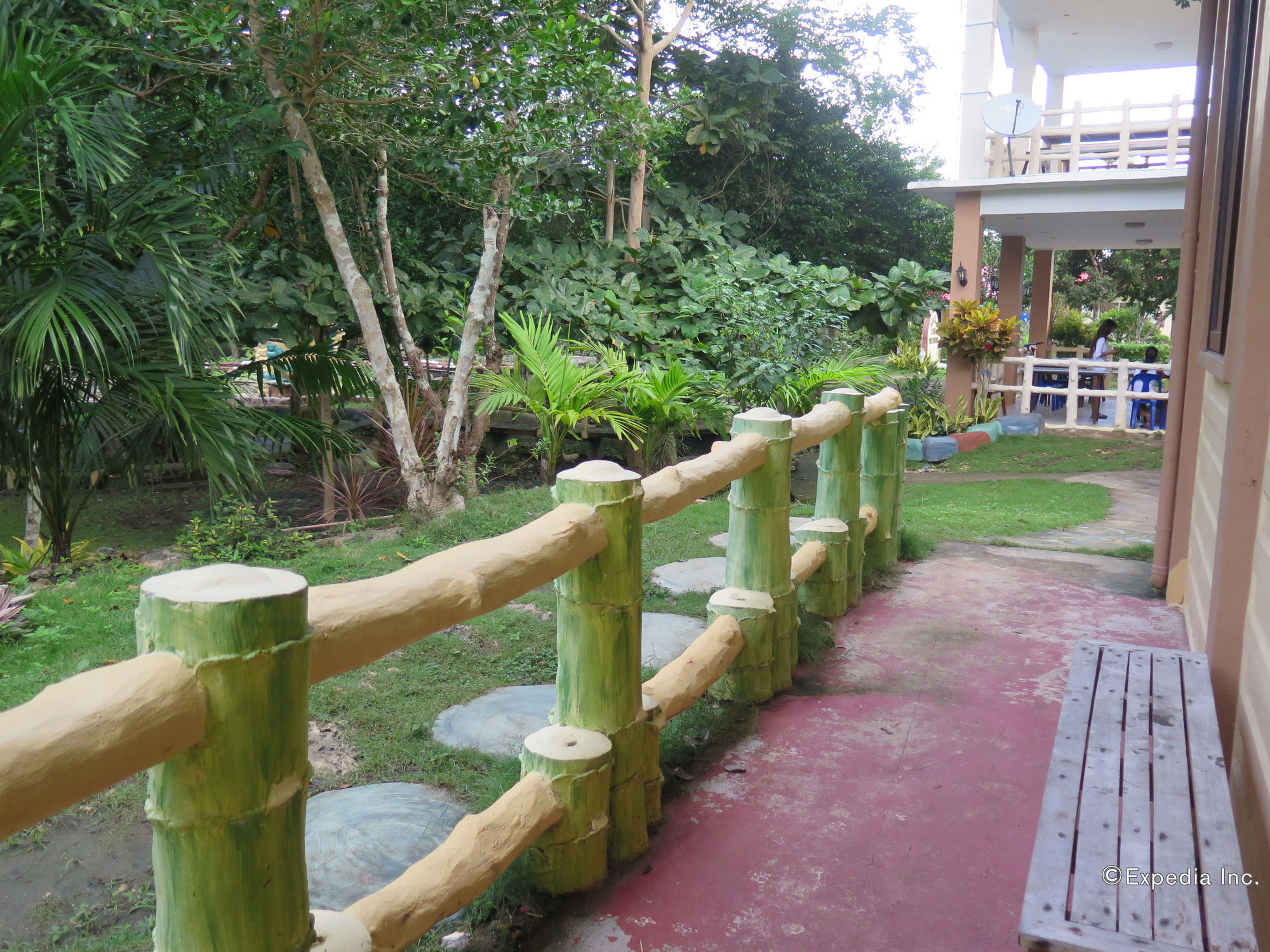 Alexis Cliff Dive Resort ปางเลา ภายนอก รูปภาพ